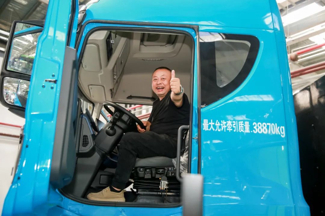 九游会国际单箱醇跑1500公里！远程醇氢重卡破冰内蒙古高寒运输车队年省300万燃料费(图5)