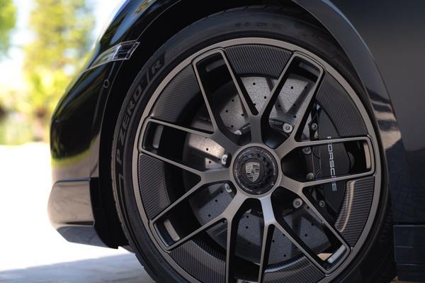 AG九游会新款保时捷911TurboS全球首发即日启动预售(图6)