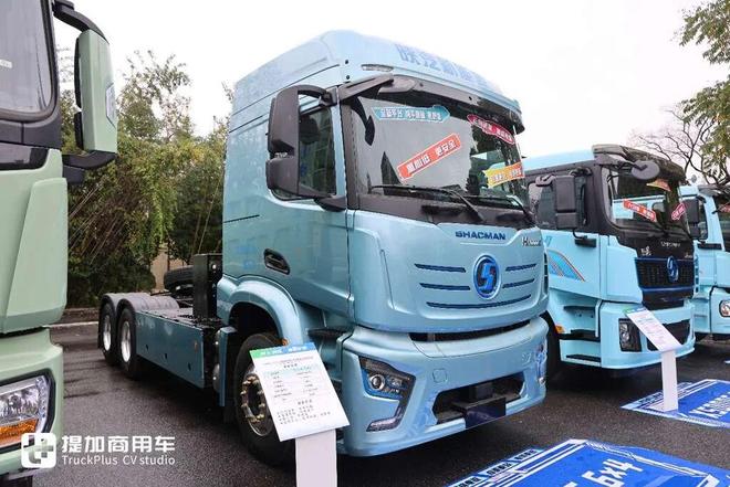 纯平地板驾驶室还是全新专属造型陕汽最新推出的H6000E纯电动重卡实拍(图16)