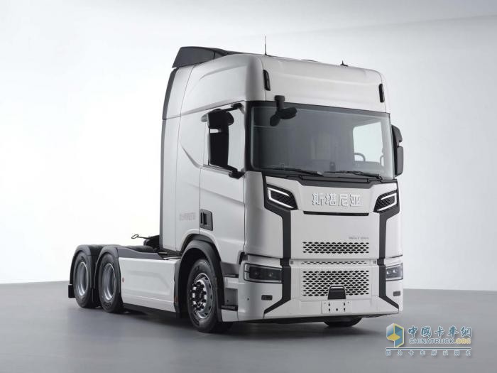 斯堪尼亚发布“AG九游会斯堪尼亚”钠离子电池配装厦门金龙399批次公告牵引车看点一览(图2)