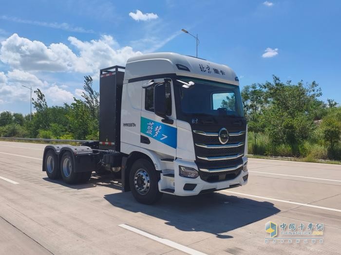 斯堪尼亚发布“AG九游会斯堪尼亚”钠离子电池配装厦门金龙399批次公告牵引车看点一览(图8)