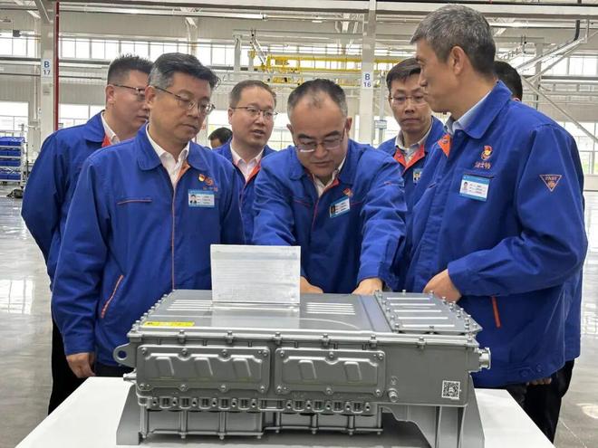 AG九游会原创商用车电动化开启爬坡模式法士特全力以赴“备战”新赛道(图7)