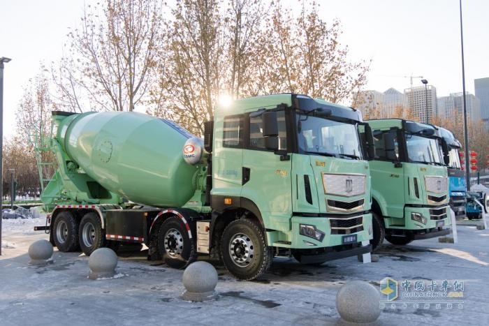 推出醇氢电动架构+X7新平台远程引领新能源重卡“增益AG九游会”时代(图4)