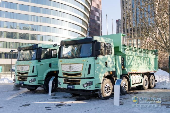 推出醇氢电动架构+X7新平台远程引领新能源重卡“增益AG九游会”时代(图5)