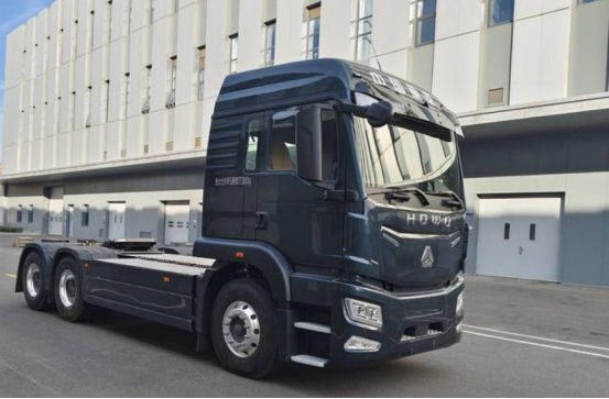 新能源牵引车8月狂飙196%！徐工解放争冠福田领涨它再进前十丨头条(图10)