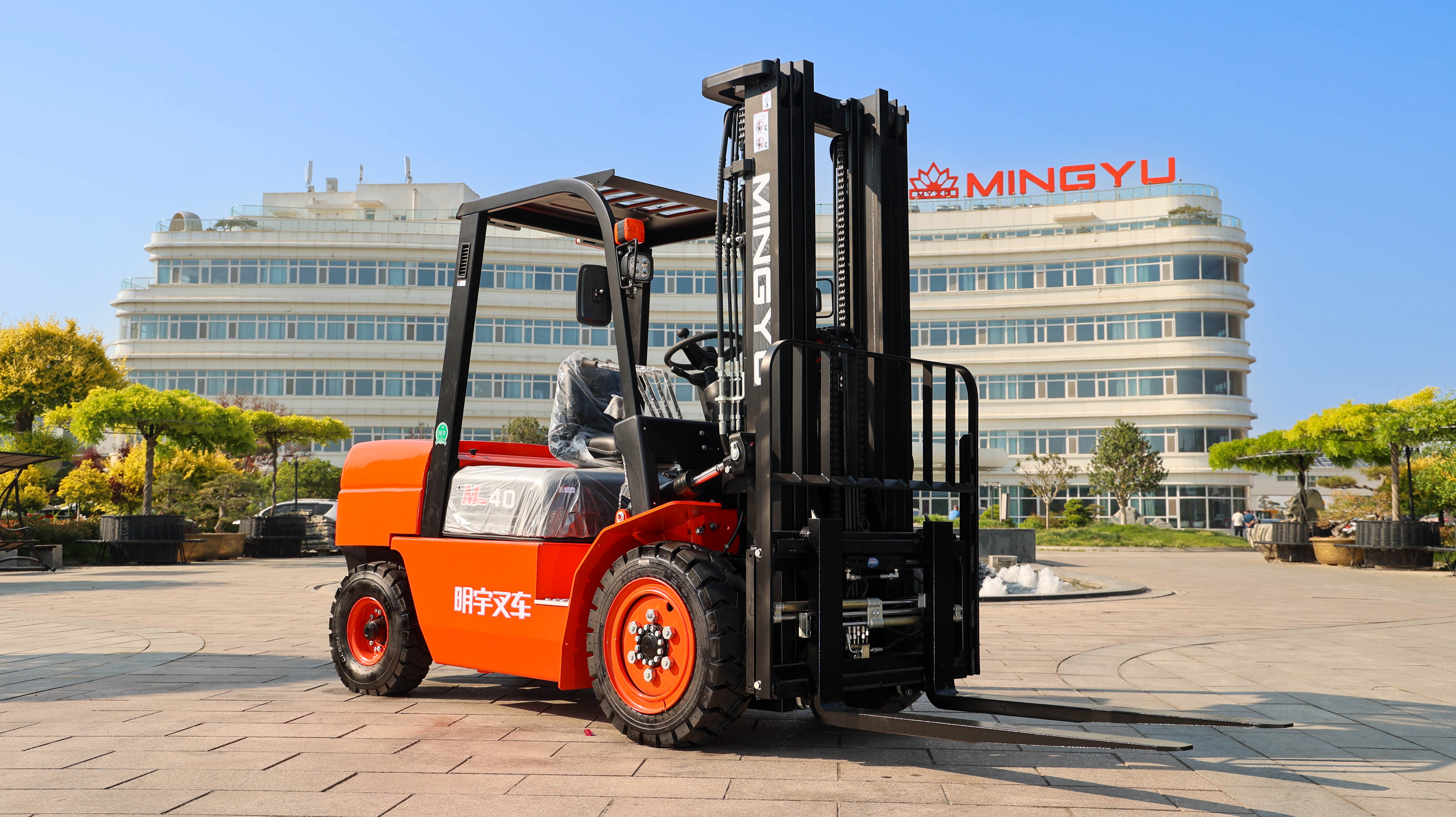 2026年近期市场洞察：四驱叉车定制厂家选择全攻略九游会国际(图2)